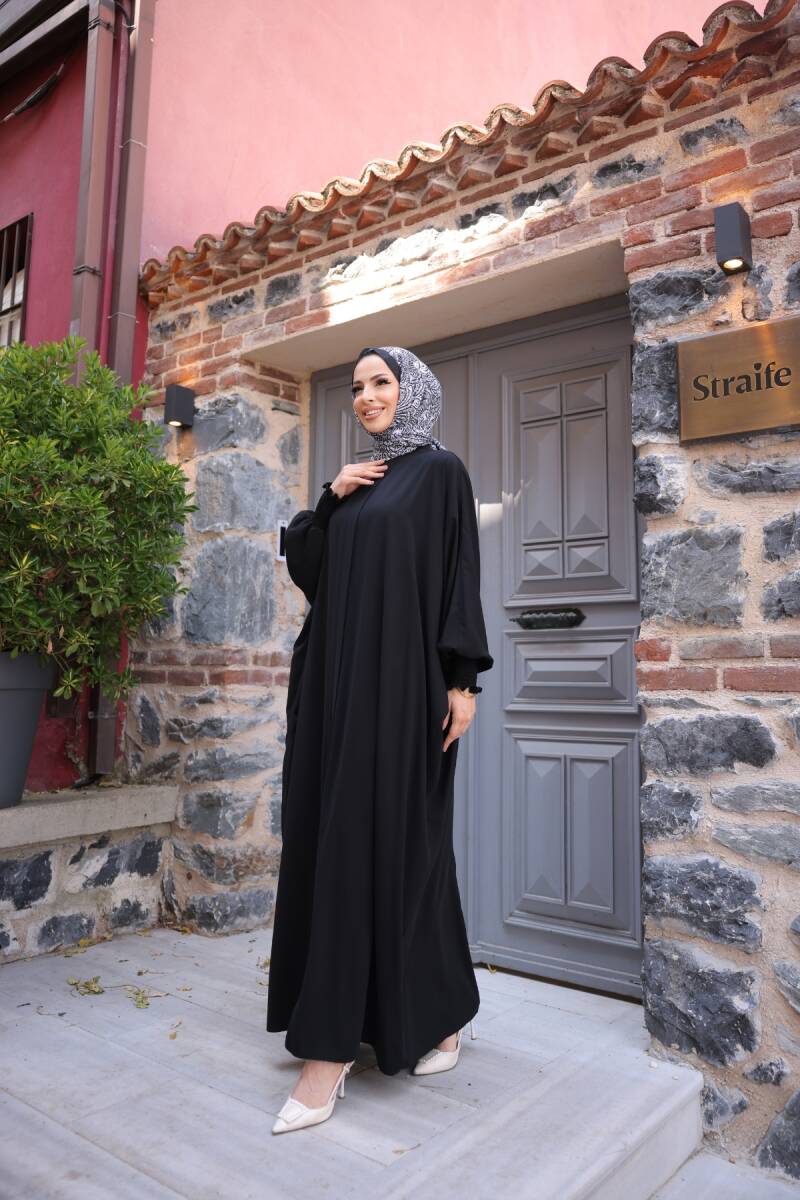 Liora Ferace Siyah