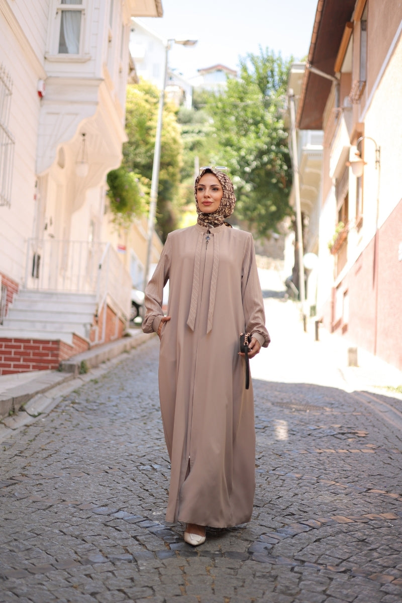 Elaya Ferace Bej