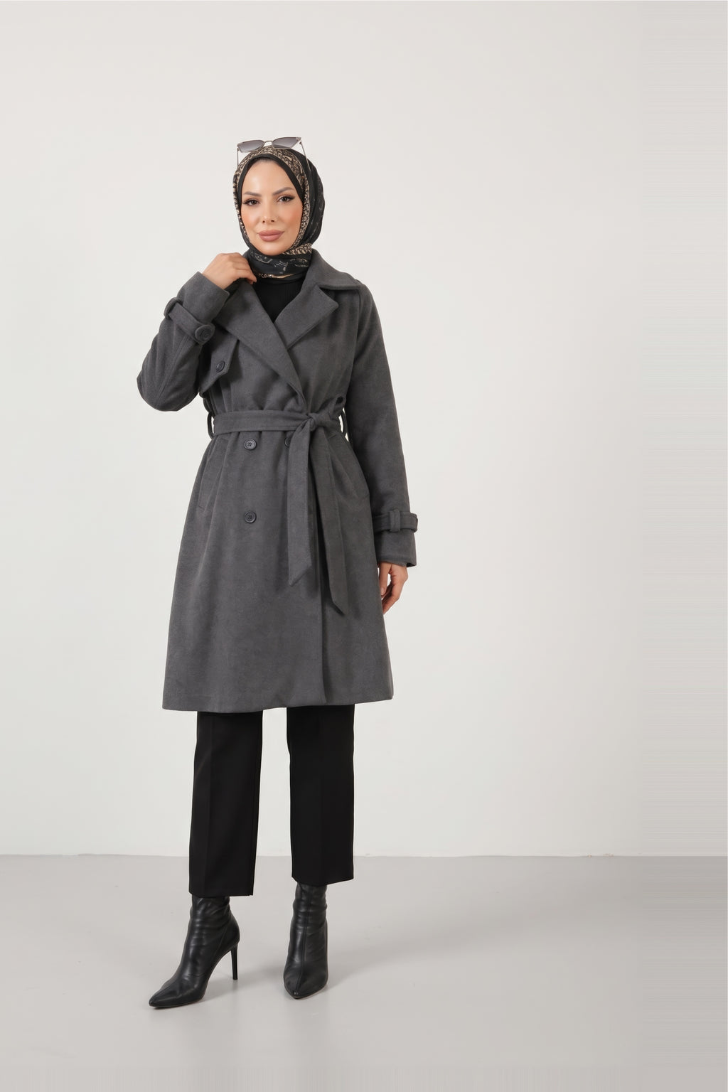 Mevira Moscov Kaşe Kaban - Füme