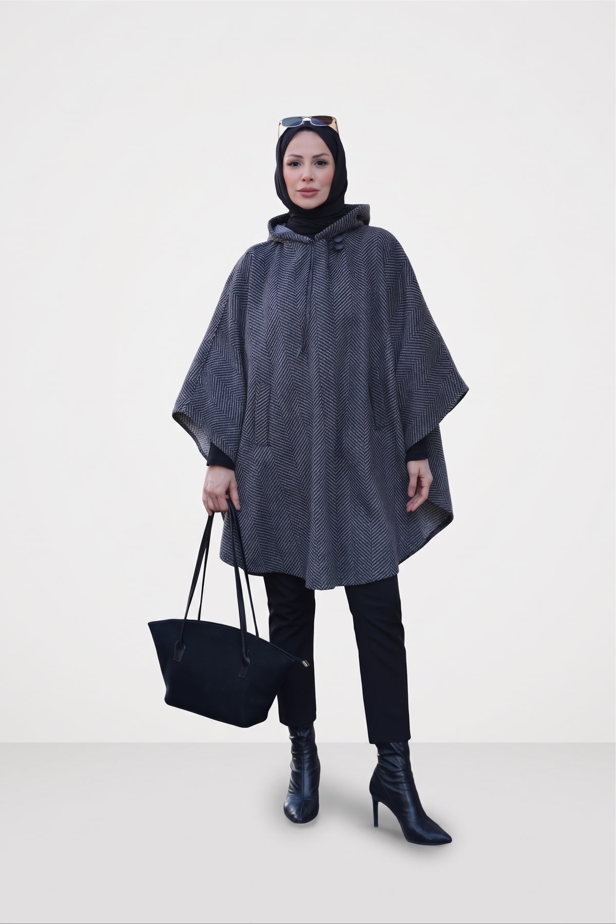 Milena Balıksırtı Kaşe Panço - Siyah