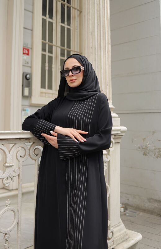 REVA FERACE & SİYAH - 4